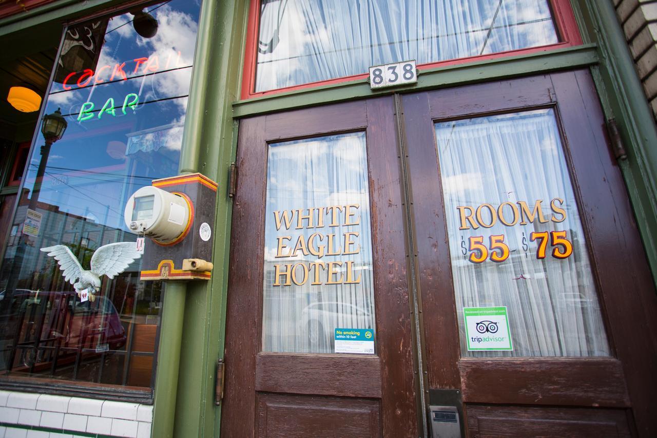 Mcmenamins White Eagle Rock & Roll Hotel ポートランド エクステリア 写真